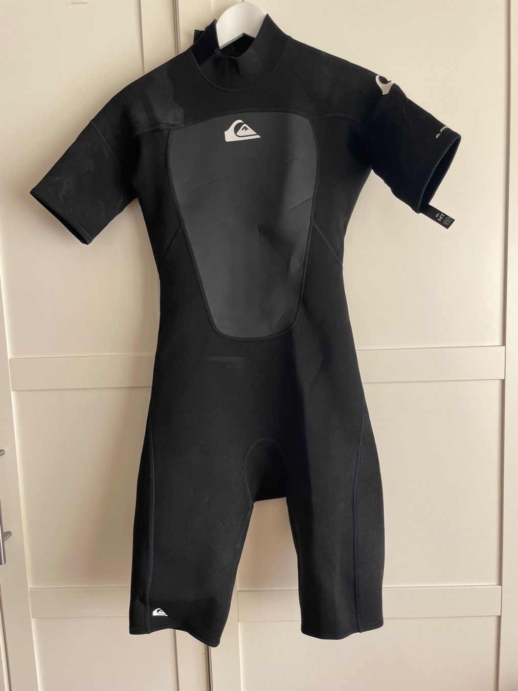 Mute per immersioni: Men’s quicksilver short wetsuit – Usato da Zürich venduto da emi_x9j6