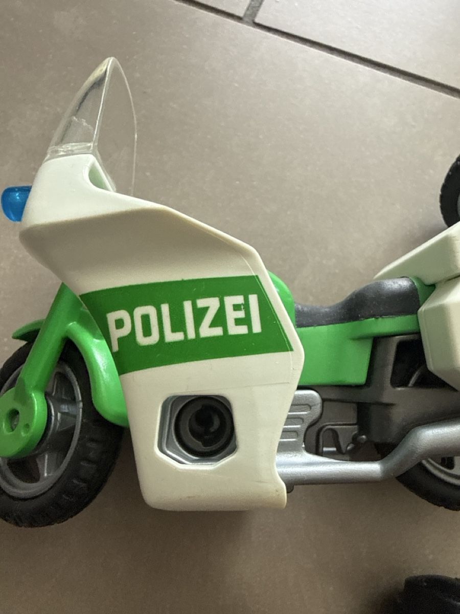 Playmobil Giocattoli: Playmobil Polizei Action Set – Usato da Schwerzenbach venduto da Chris1 3