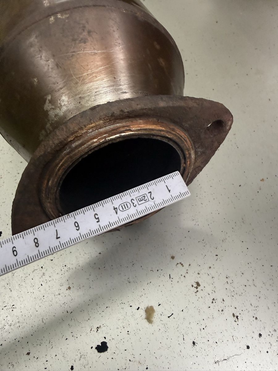 Sistemi di scarico: 200 Zellen Sport Katalysator  – Usato da Unterengstringen venduto da Birchermuesli63 4
