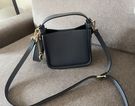 Blue petrol leather shoulderbag