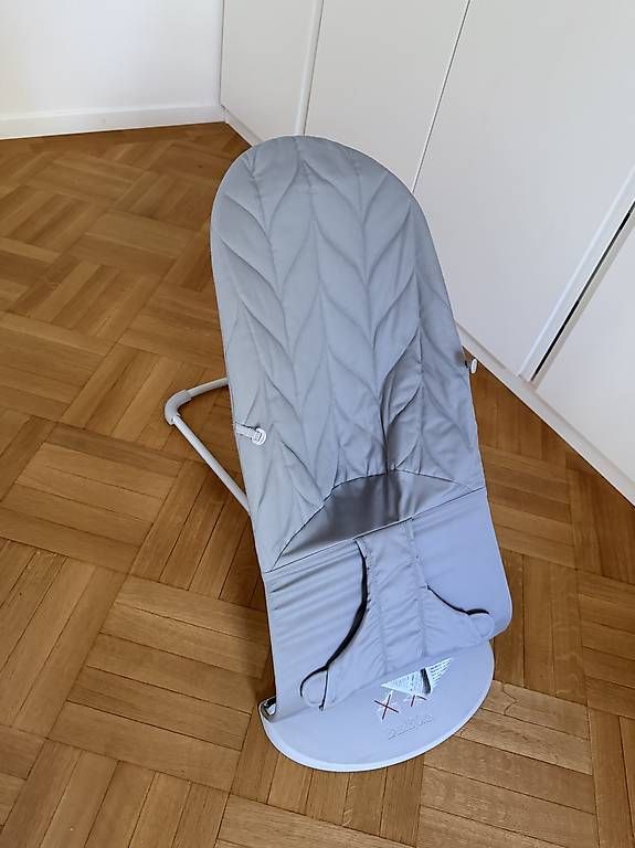 Babybjörn Sdraiette & Sdraiette a dondolo: BabyBjörn Wippe fast neu – Usato da Aarau venduto da wys_8ylt 1