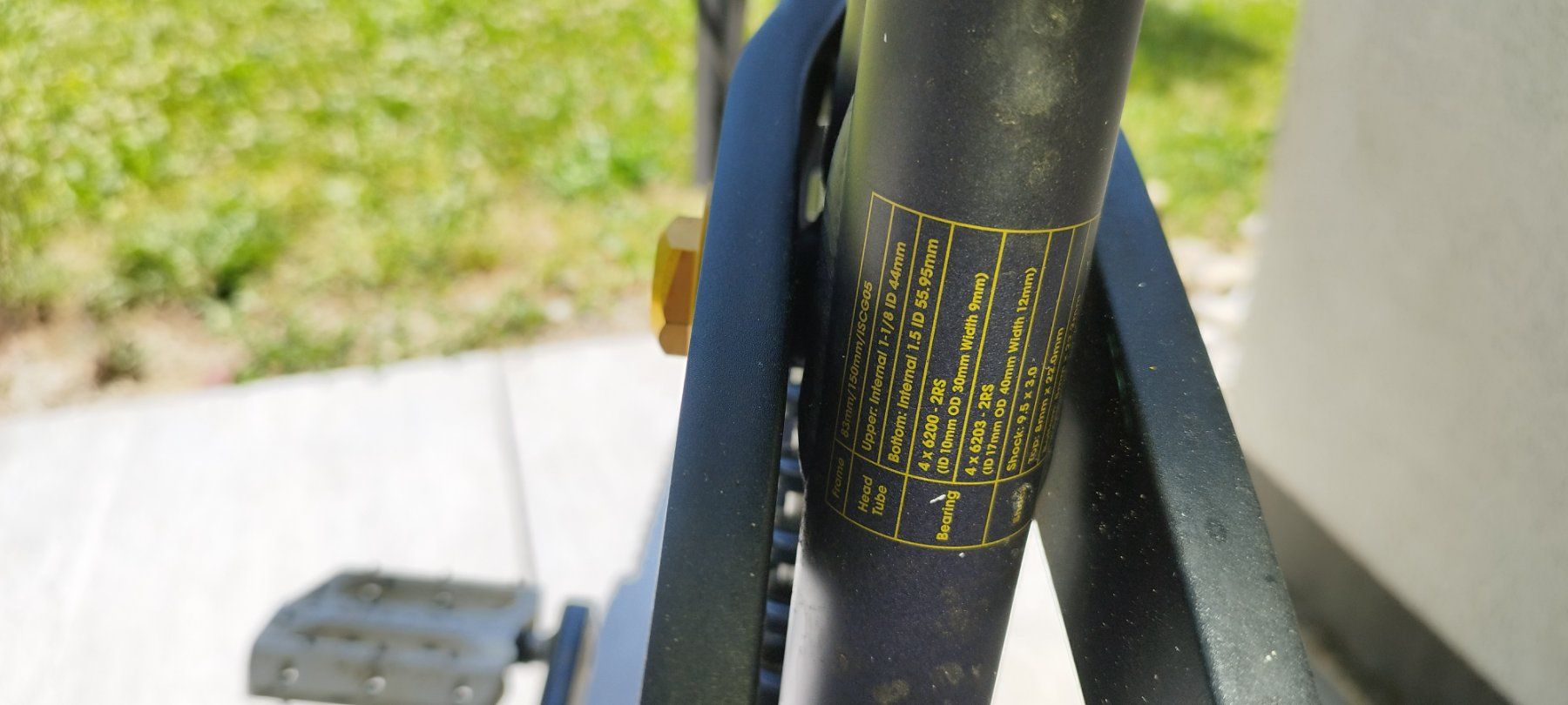 Kona Velos: kona operator DH 2012 – Gebraucht aus Broc von emilien86 2