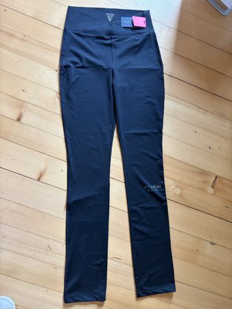 Sporthose Marc Cain schwarz Grösse N3 neuwertig