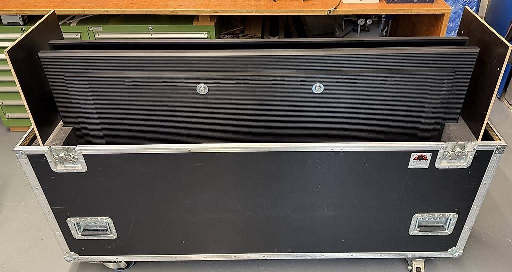Monitore: Samsung Professional Display QH65R mit Flightcase – Gebraucht aus Rüti ZH von Philippek 7