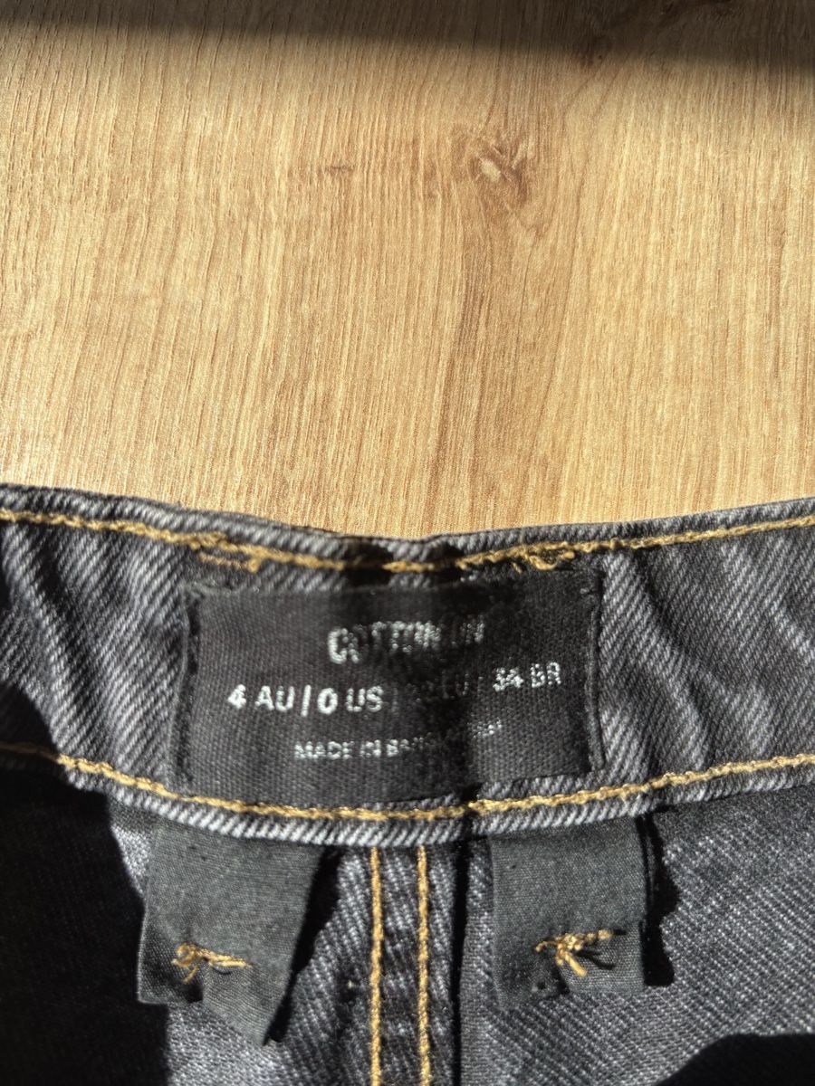 Jeans: short en jeans Cotton-on, taille 34 – Nuovo (secondo la descrizione) da Tavannes venduto da callie.mcli 3