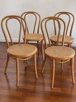 4 klassische Bugholzstühle mit Wiener Geflecht  Holz