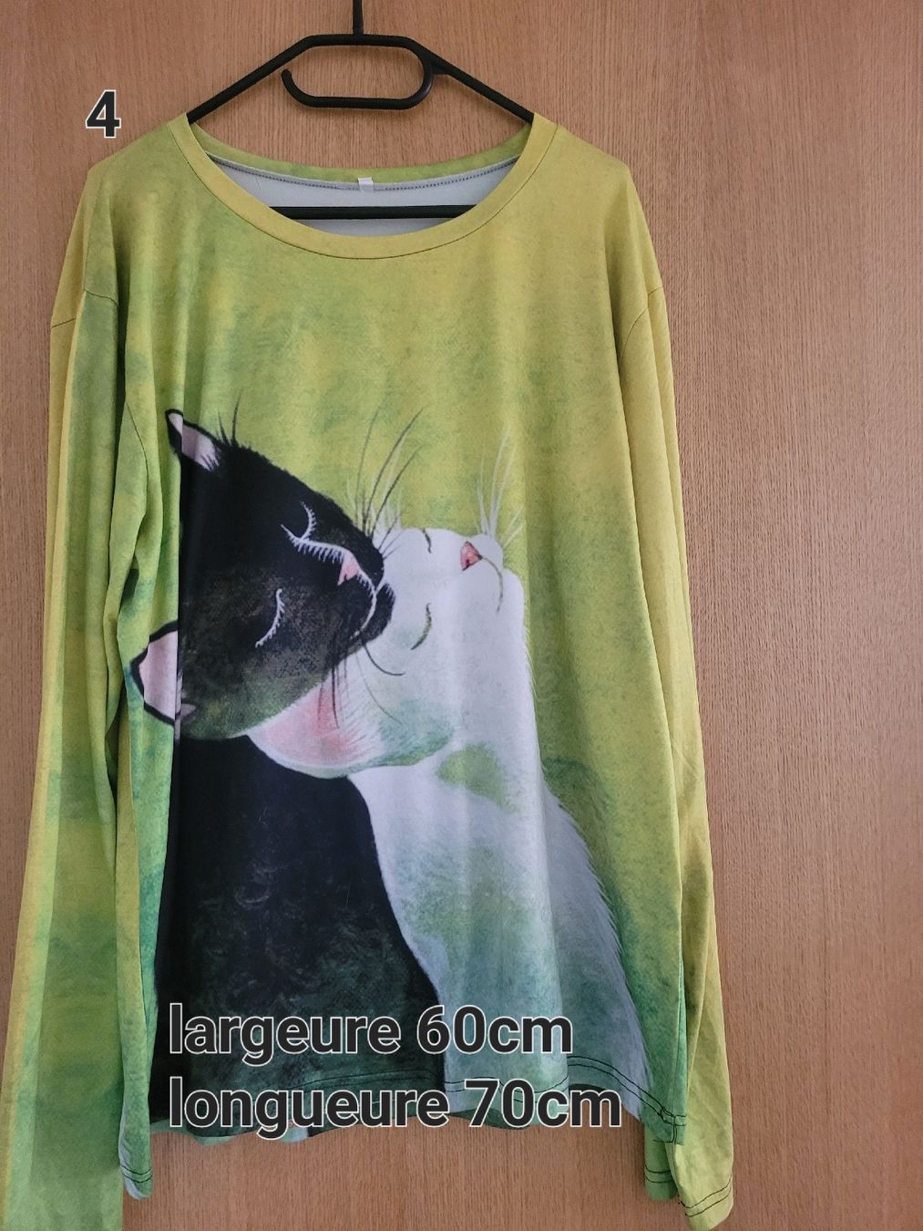 Maglioni & Felpe: pull – Usato da St-Maurice venduto da Didote