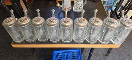 9 Feldschlösschen + 2 andere Bierkrüge, Biergläser, Humpen