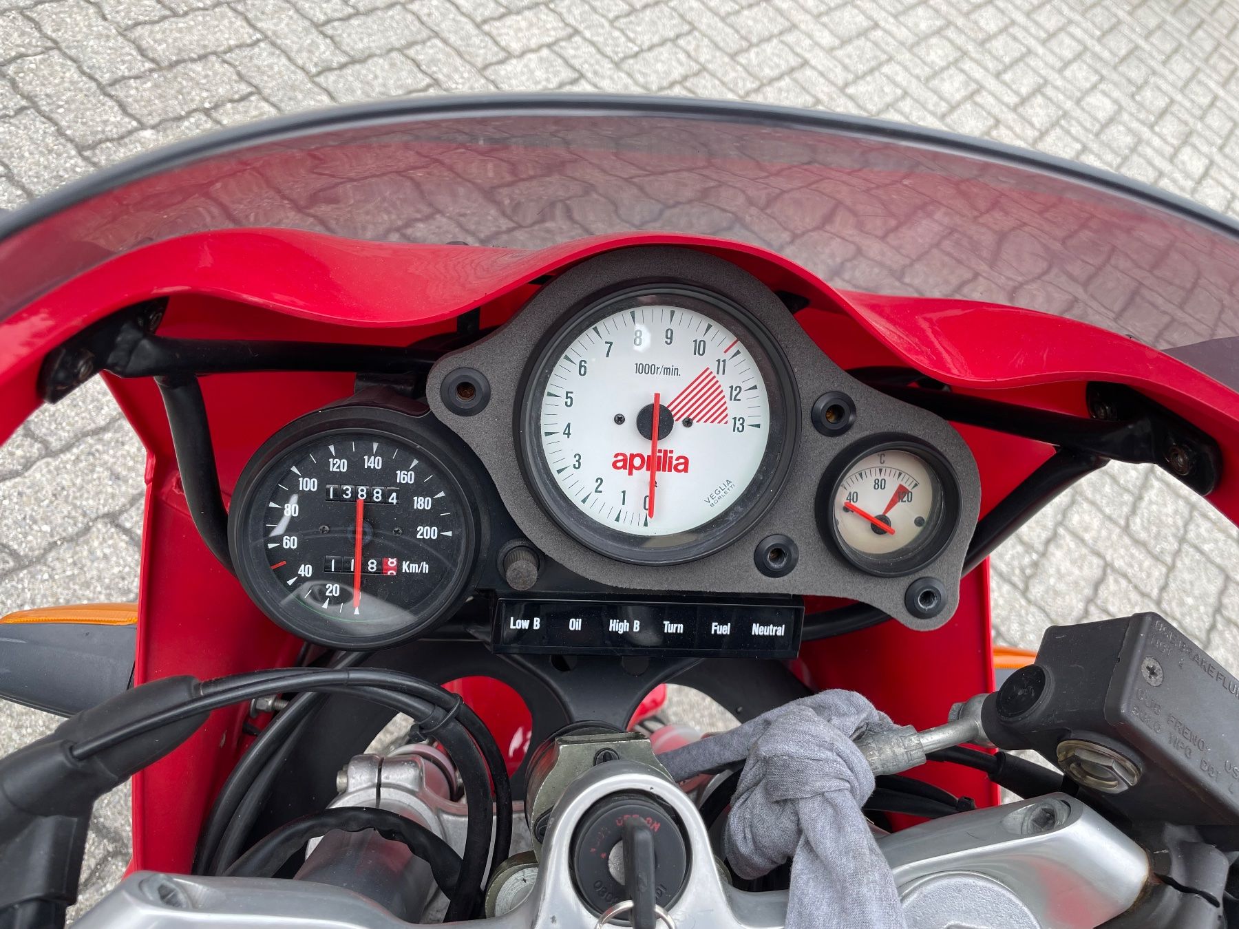 Aprilia Strasse: Aprilia AF1 Sintesi Replica 125ccm – Defekt aus Ipsach von Layco 2
