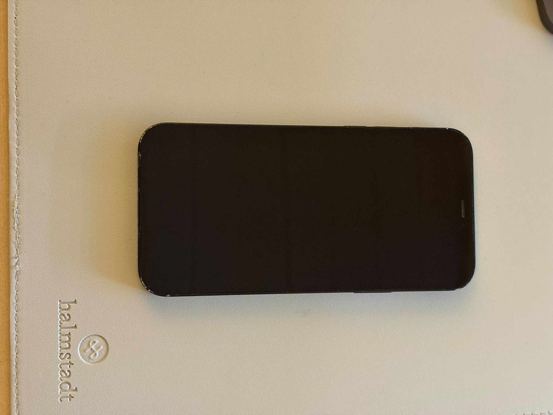 Apple Telefoni cellulari / Smartphones: iPhone 12 64GB, Schwarz – Usato da Widnau venduto da nele02 4