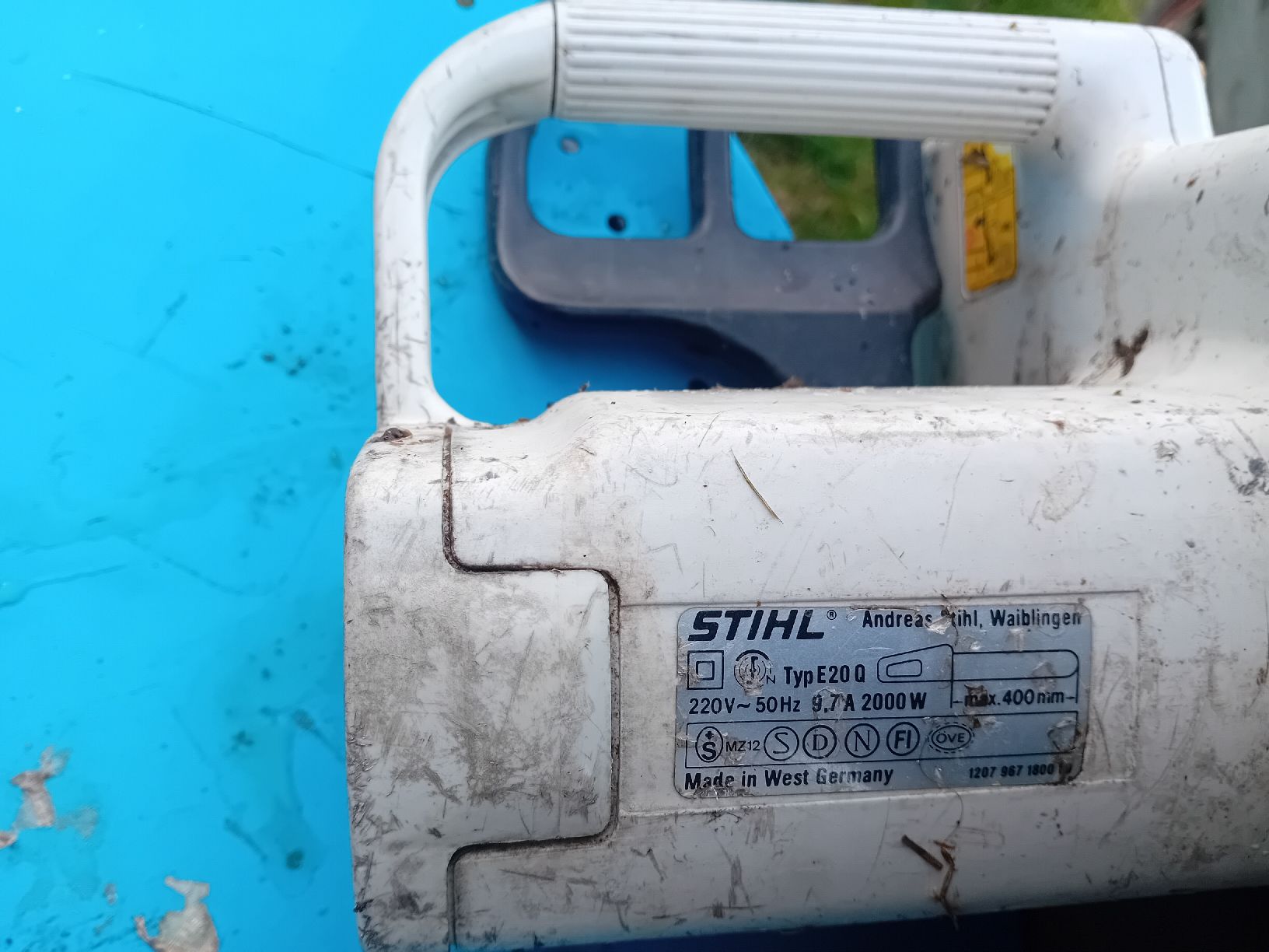 Stihl Seghe: Stihl E20 K Elektro-Kettensäge stark gebraucht  – Usato da Horgen venduto da von_g7nl 2