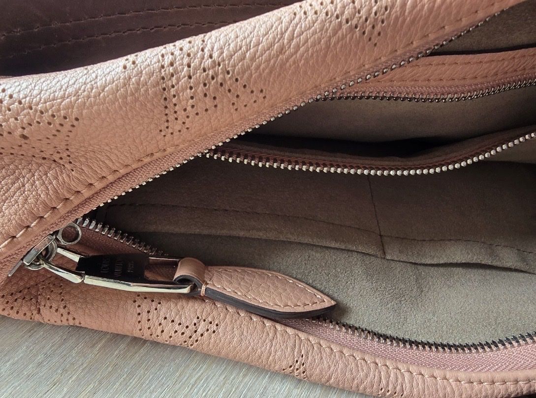 Louis Vuitton Taschen für Damen: Louis Vuitton Mahina – Gebraucht aus Murten von Lvfan4ever44 4