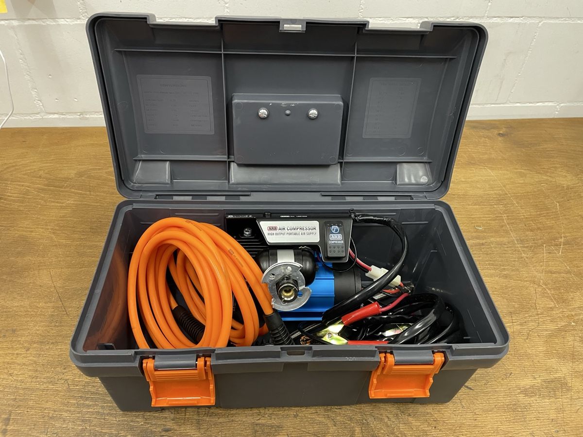 Compressori: ARB Kompressor 12-V – Usato da Langnau i. E. venduto da Poeschtu01