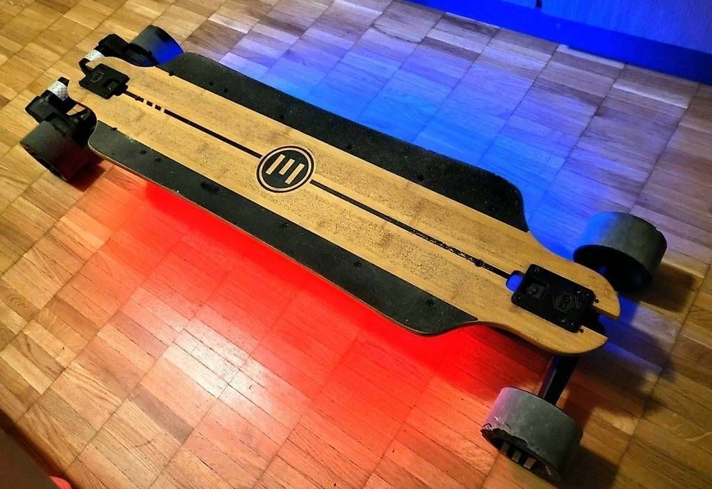 Skateboards: Evolve Bamboo GTR E-Skateboard LED Street Longboard – Usato da Aarau venduto da Zielu 3
