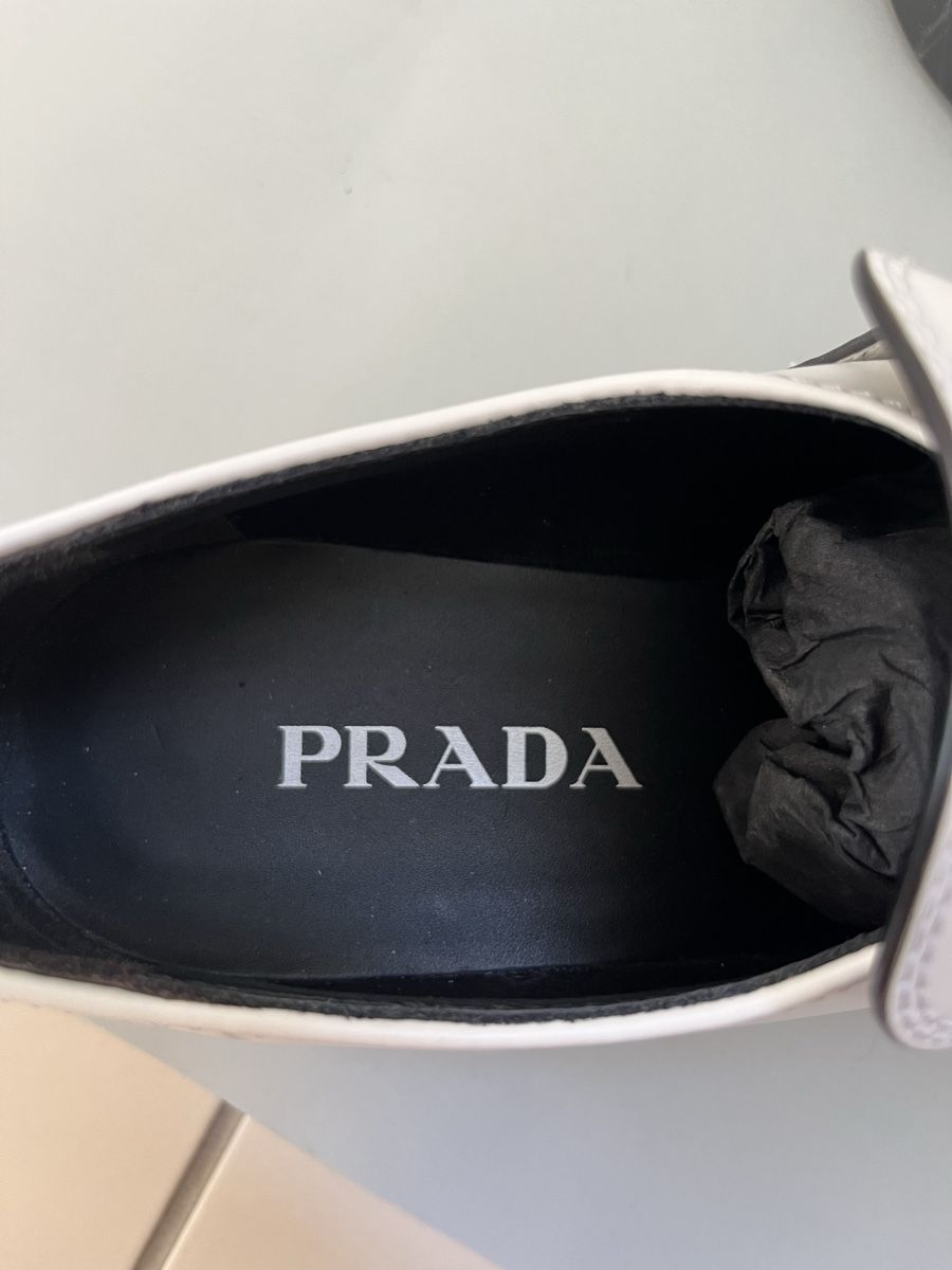 Prada Scarpe da uomo: Prada Brushed Leather Loafers Weiss White 41 IT Neu – Nuovo (secondo la descrizione) da Lausanne venduto da S_luxury 3