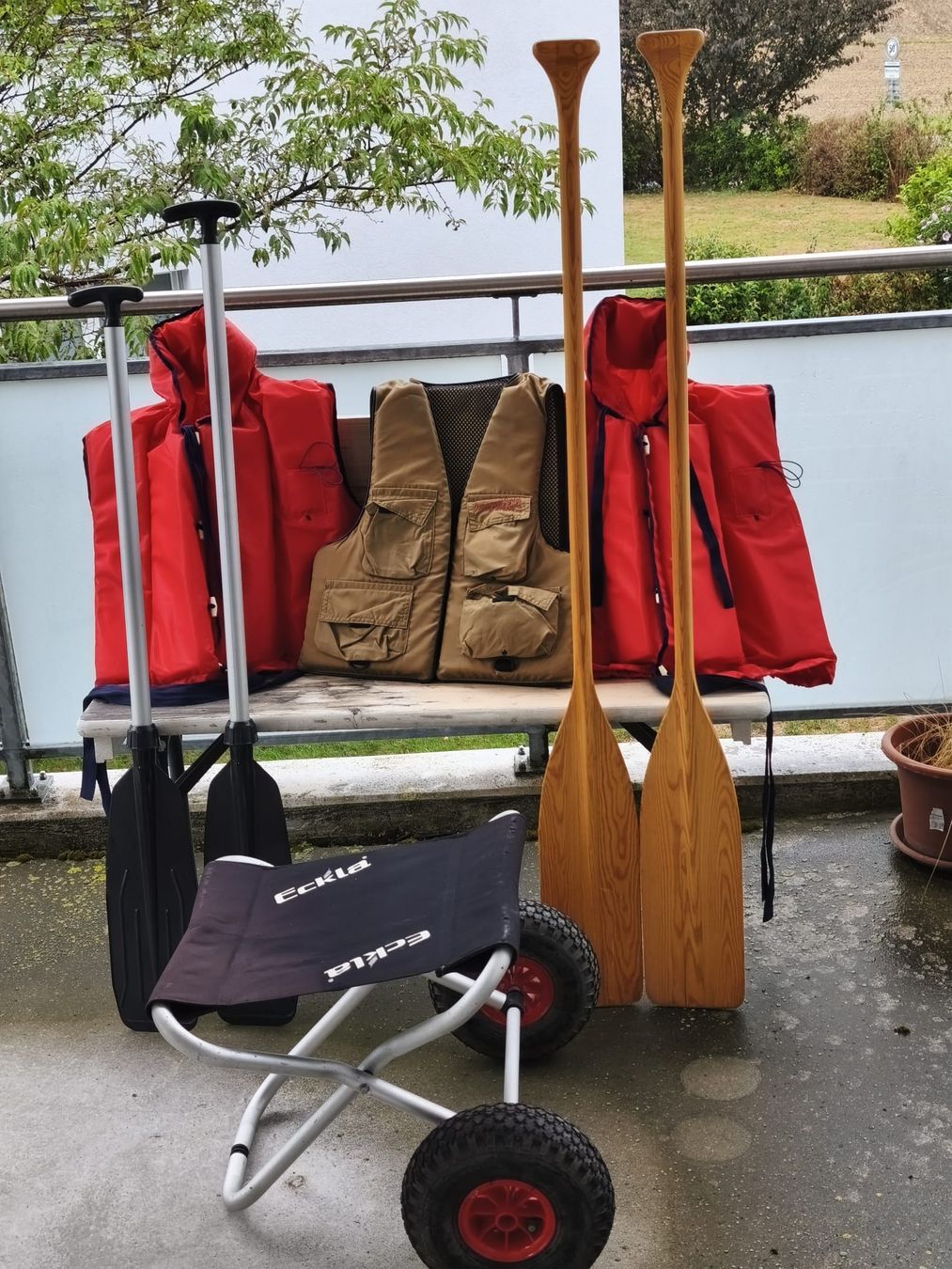 Boote: Kanu Kanadier Holzkanu – Gebraucht aus Uesslingen von 1Atelier 8