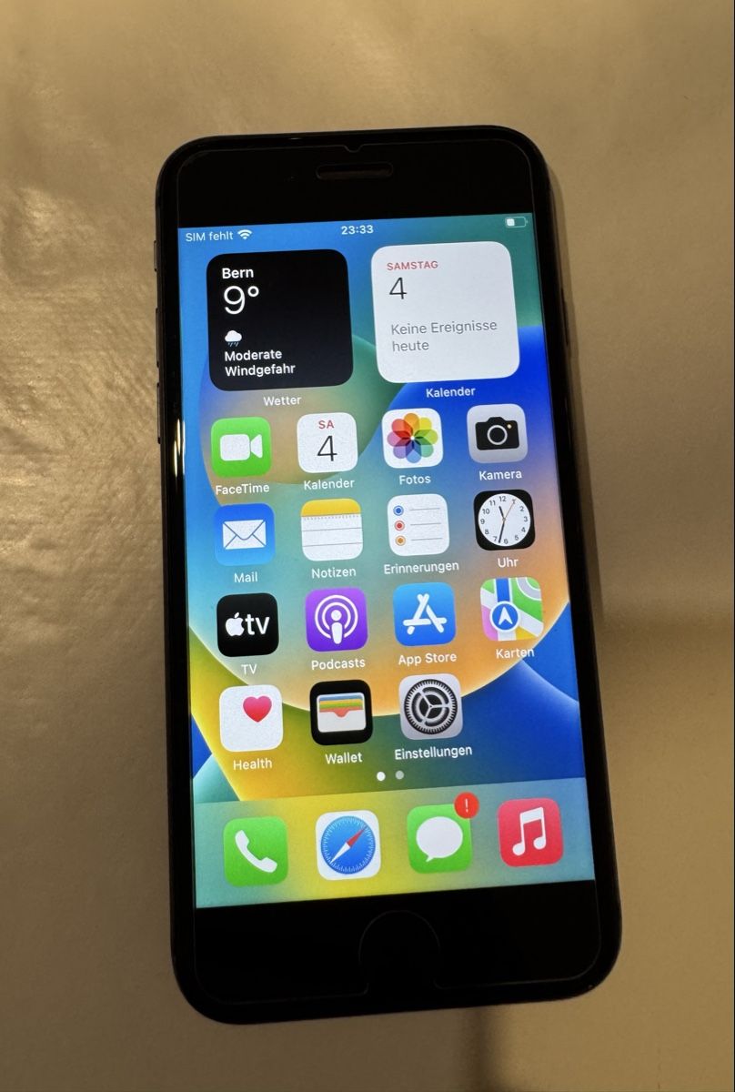 Apple Telefoni cellulari / Smartphones: iPhone 8 64GB – Usato da Zürich venduto da MaSte 7