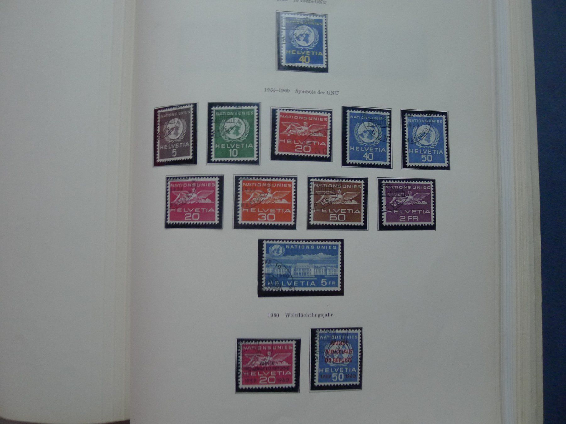 Tutti i francobolli: Album mit Schweizer Briefmarken mit 99 Bilder – Usato da Dagmersellen venduto da q1w2e3r4 8