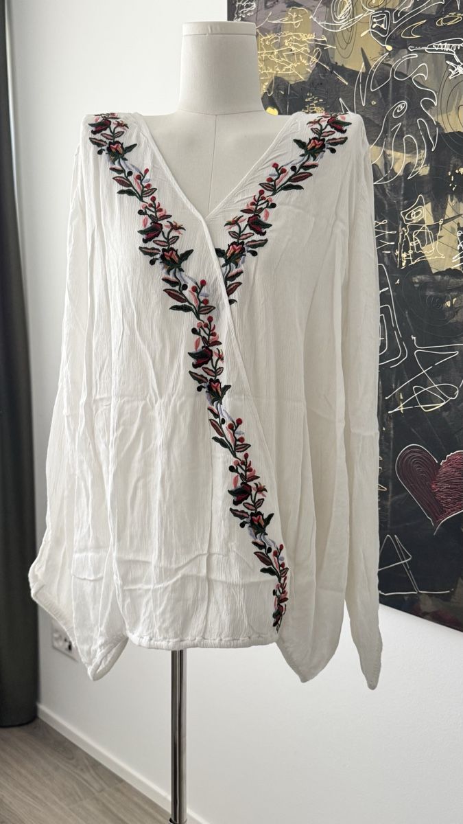 Blusen: Cotton Bluse – Neu (gemäss Beschreibung) aus Mörigen von TimelessFinds