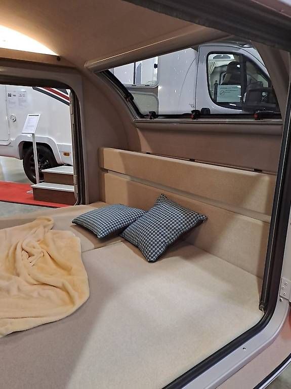 Veicoli da campeggio: Miniwohnwagen  – Usato da Grenchen venduto da asdumat 2
