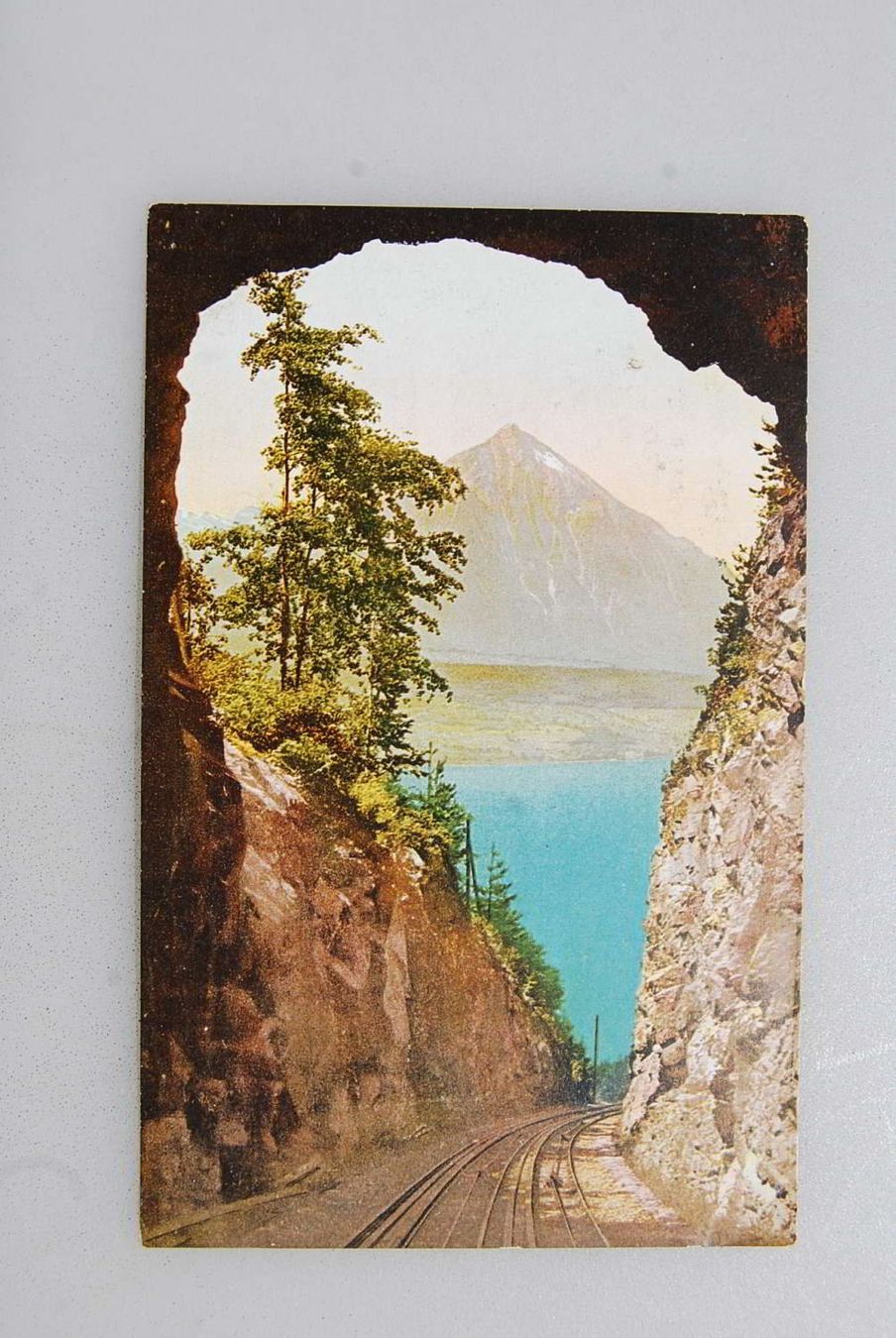 Cartes postales: AK Beatenbergbahn und Niesen – D'occasion à Rüfenacht BE par Toro06