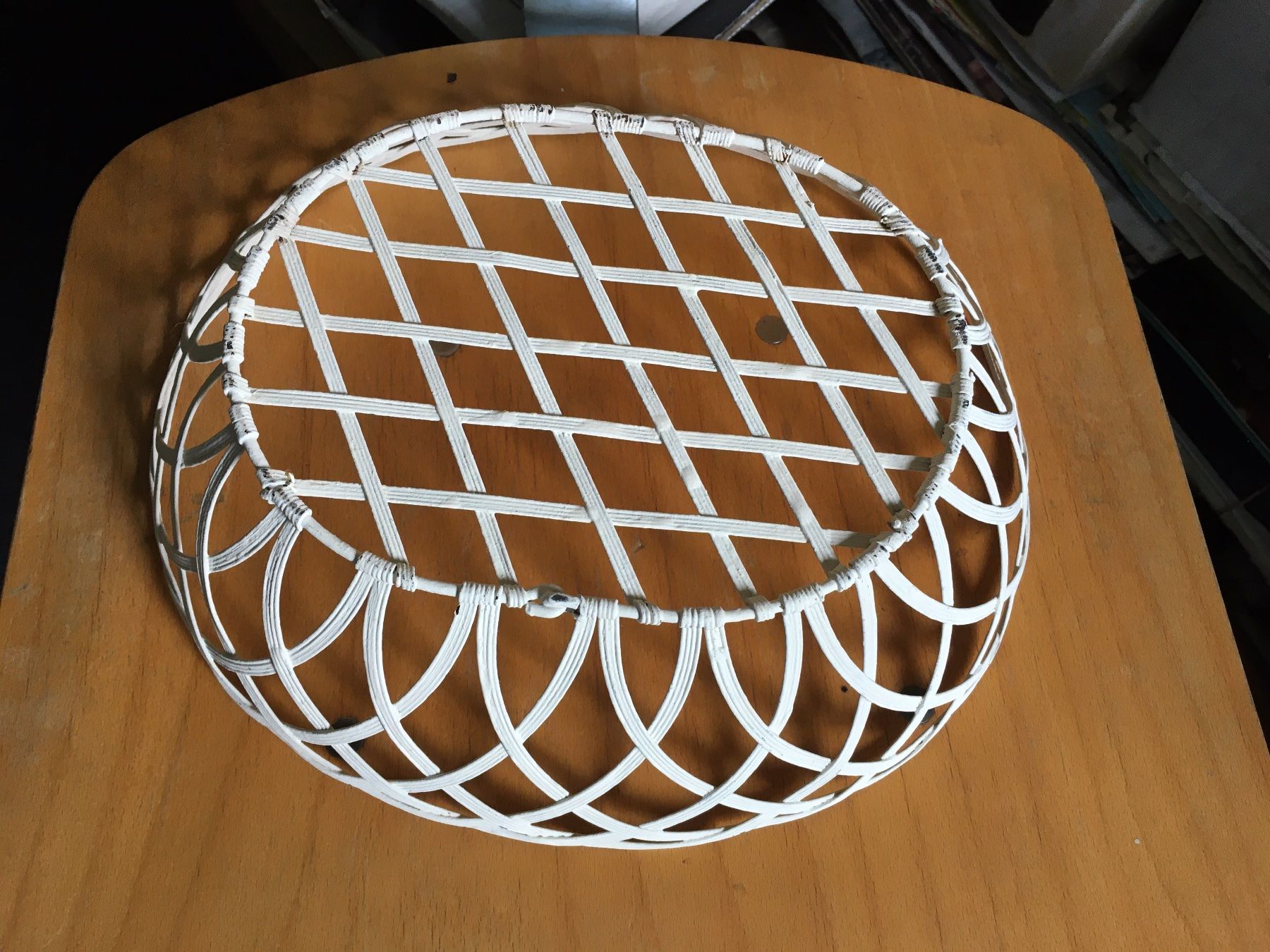 Sonstiges für Haushalt & Wohnen: Früchtekorb aus Metall-Geflecht – Gebraucht aus Bern von rewe45 1