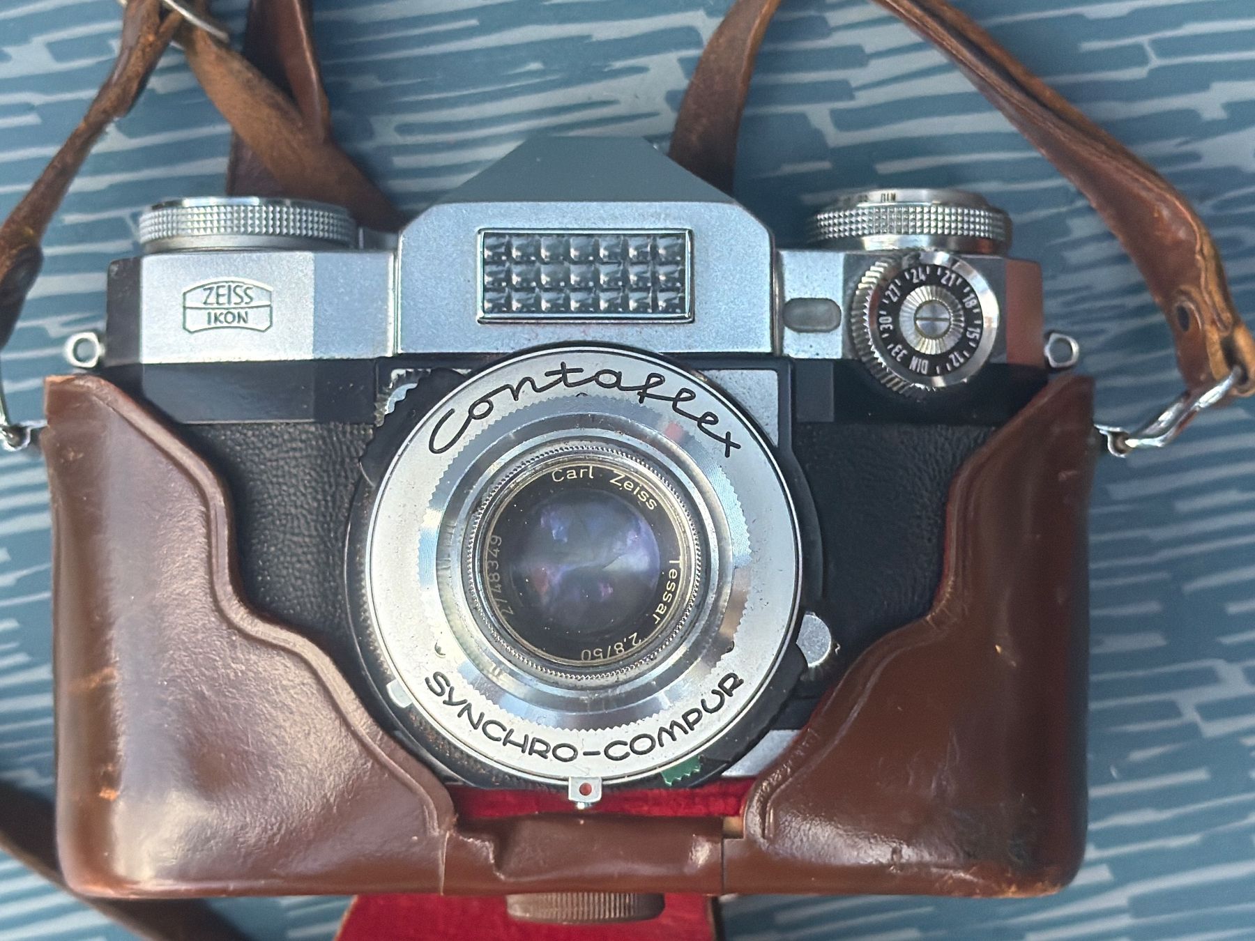 Zeiss Kamera: Zeiss Ikon Contaflex synchro-Compur – Defekt aus Schlieren von Luxury.Time 1