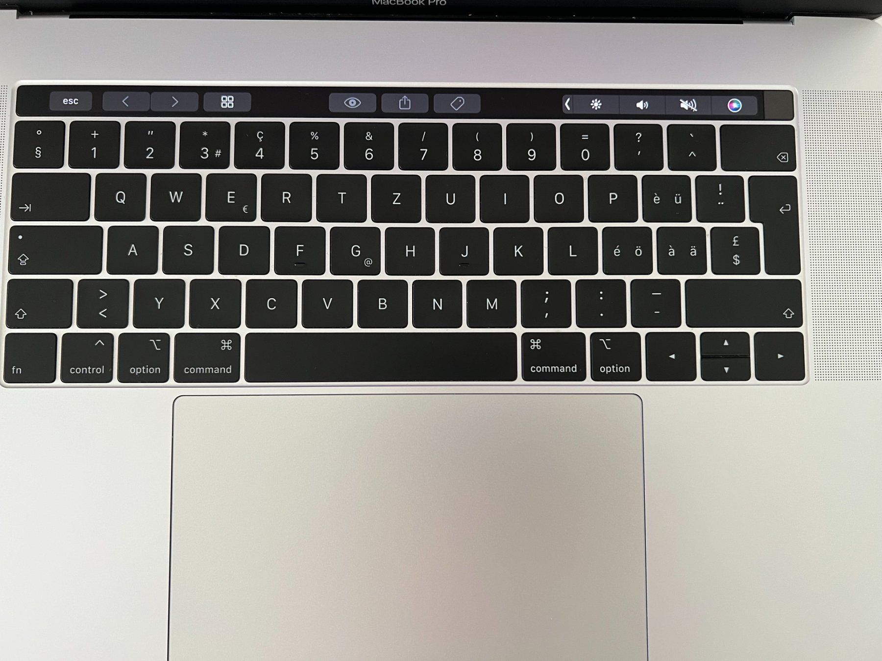 Apple Notebook: APPLE MacBook Pro 2018 15", Intel Core i9, 32 GB RAM, 2 TO – Usato da Genf venduto da SALES2013SALES 2