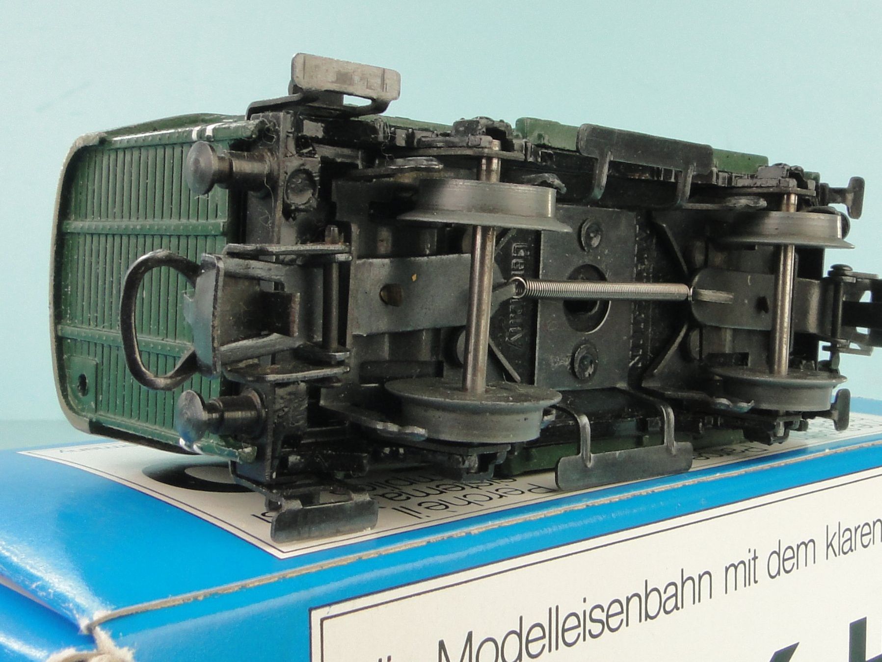 Märklin Modelleisenbahnen: Märklin 310 2 - Achser Gepäckwagen – Neu (gemäss Beschreibung) aus Bülach von cann11 4