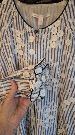 Jacke Zara TRF gestreift mit Blumenstickerei Grösse M