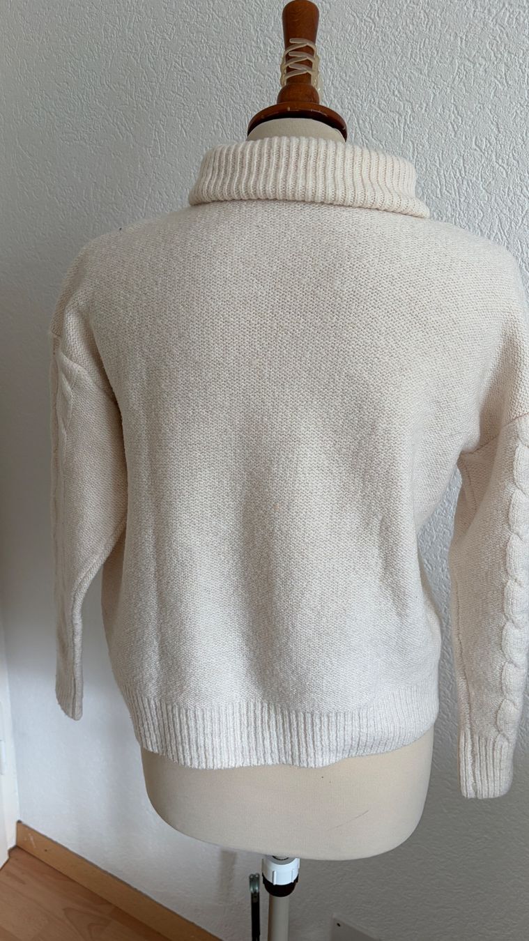 Pulls & Sweat-shirts: Pulli M – D'occasion à Liestal par Goldart 2
