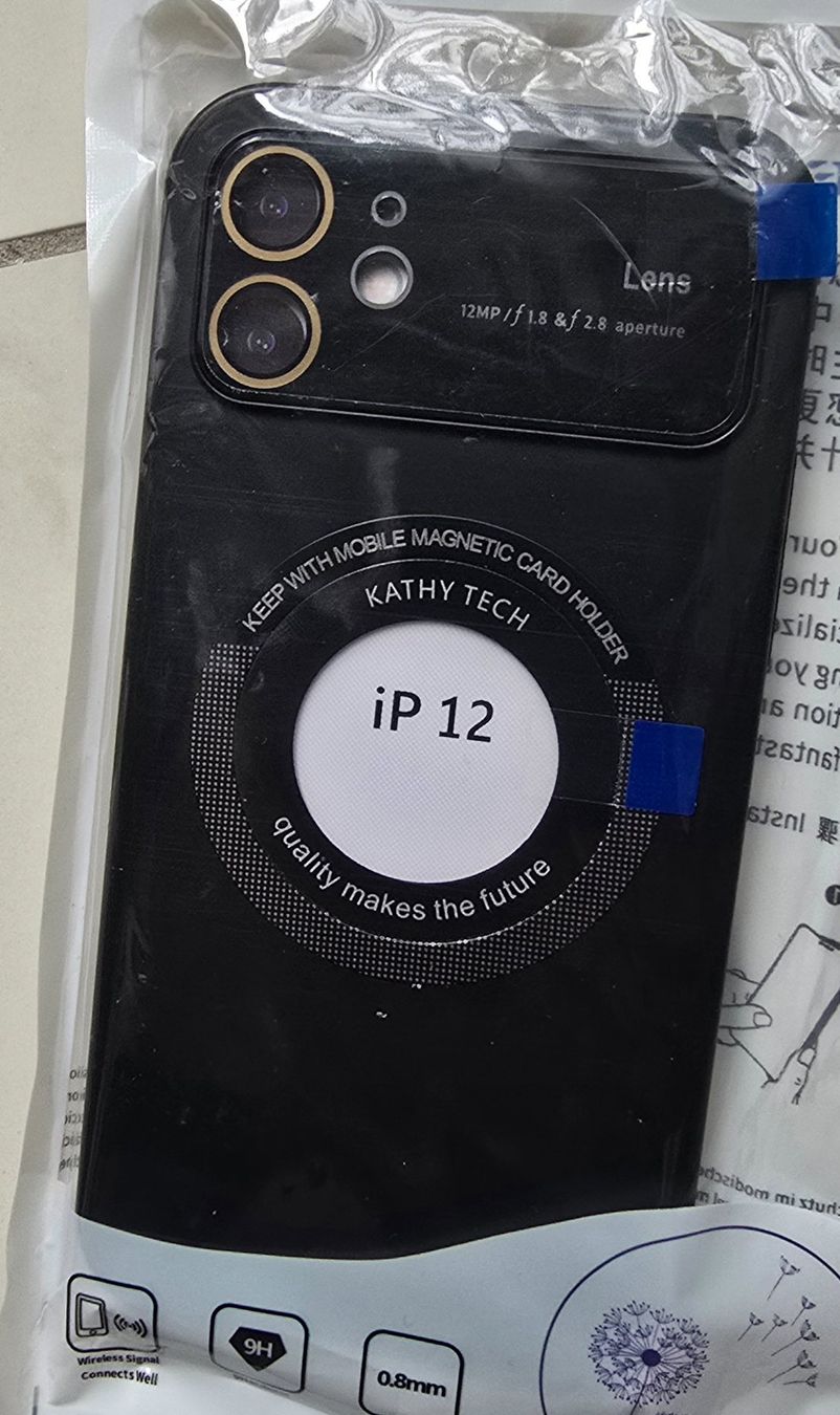 Apple Cover & Protezioni schermo: iPhone 12 Hülle Schwarz – Nuovo e nell'imballaggio originale da Einsiedeln venduto da valli77 1