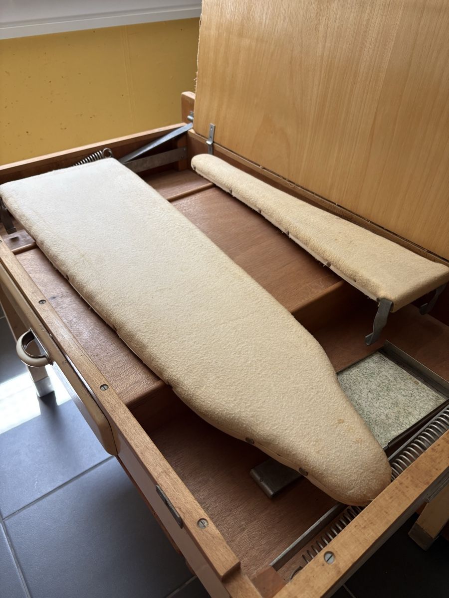 Tavoli: Vintage Küchentisch / Bügeltisch – Usato da Knonau venduto da LilleKulla 4