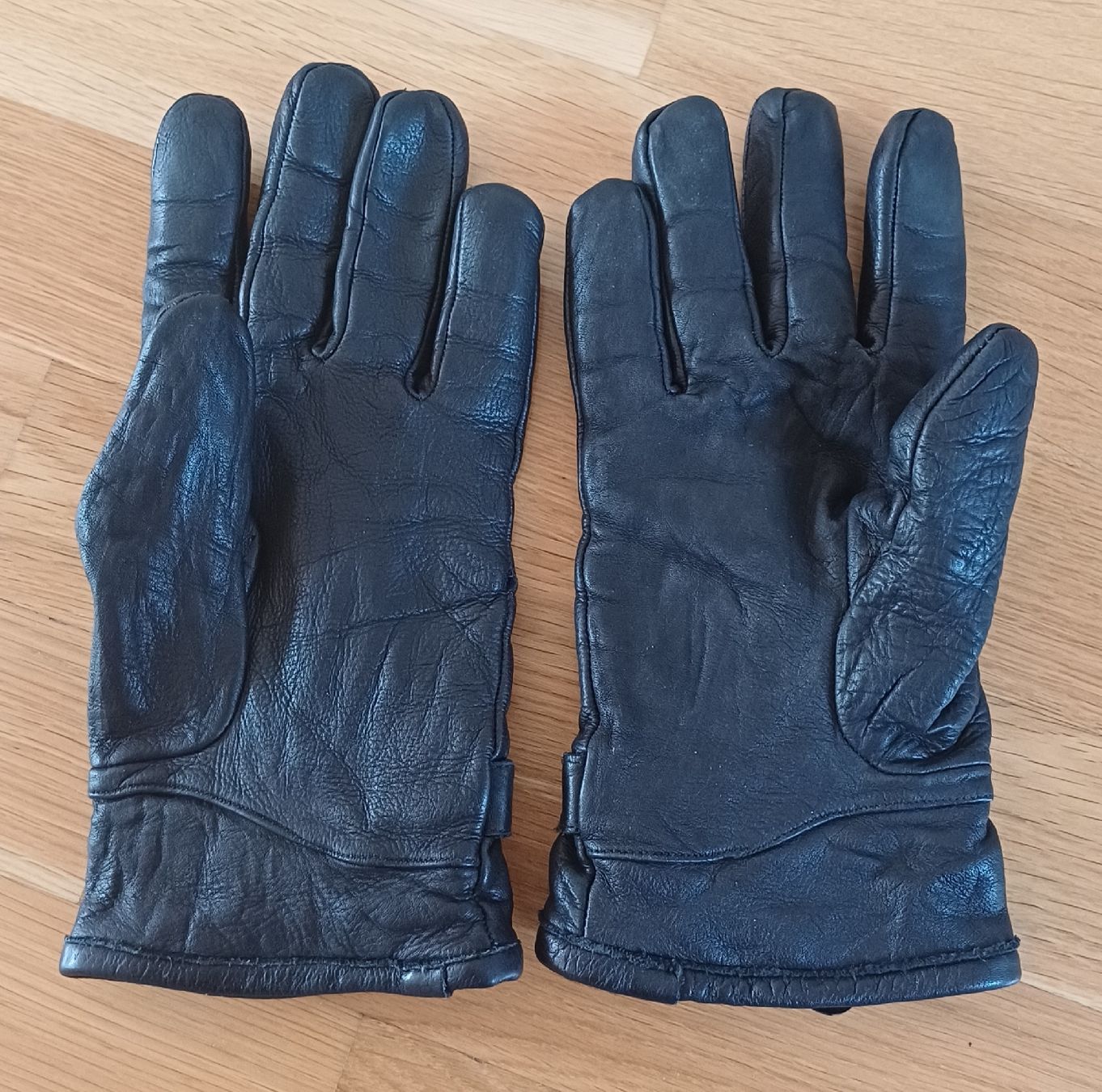 Altri accessori da uomo: Lederhandschuhe von CAMEL Ideal zum biken – Usato da Pfeffikon LU venduto da SY-YoLo 1