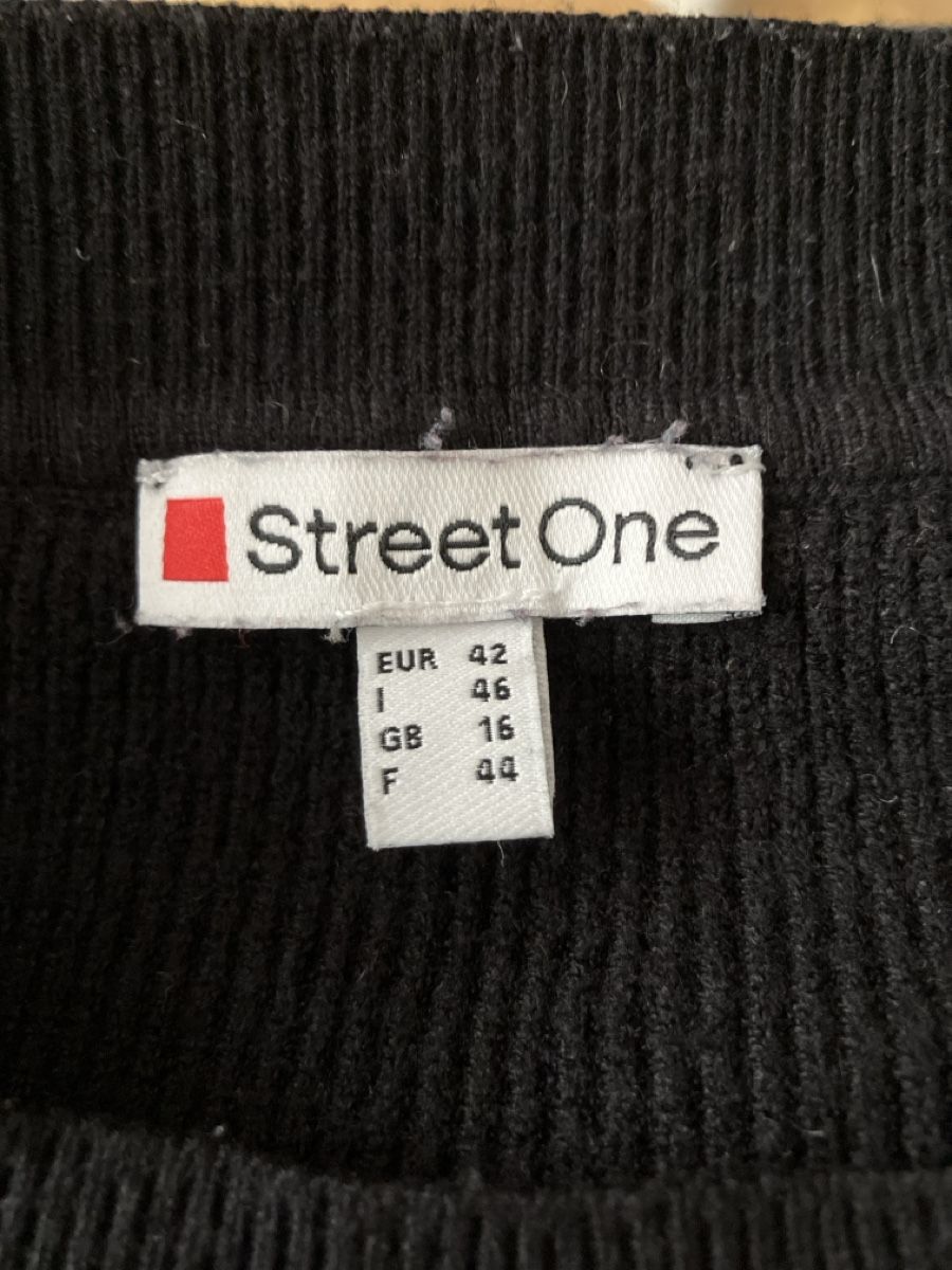 Pulls & Sweat-shirts: Street One Pullover – D'occasion à Basel par aguona 1