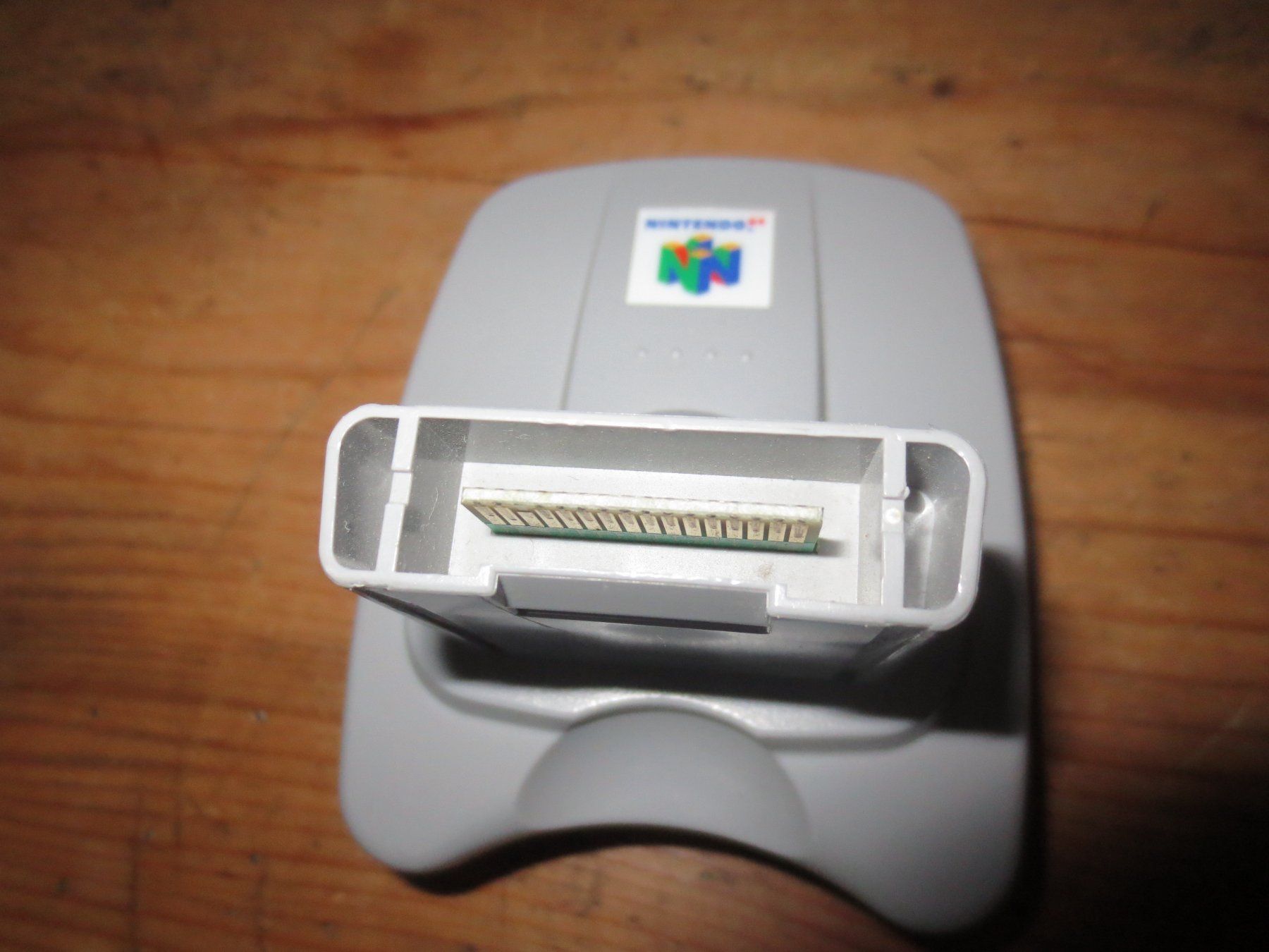 Nintendo Console: Nintendo 64 Transfer Pak Nus-19 – Usato da Männedorf venduto da Livingston 1