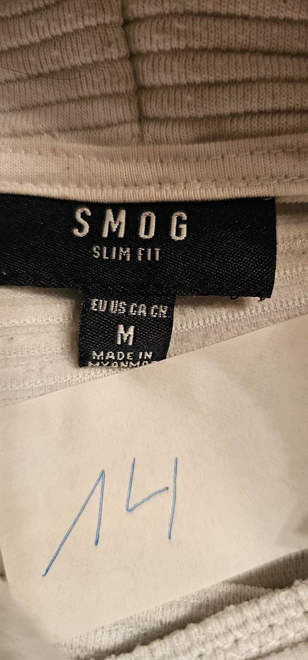 Pullover & Sweatshirts: Rollkragen Pullover SMOG Slim Fit Grösse M – Gebraucht aus Azmoos von Jadejo 2