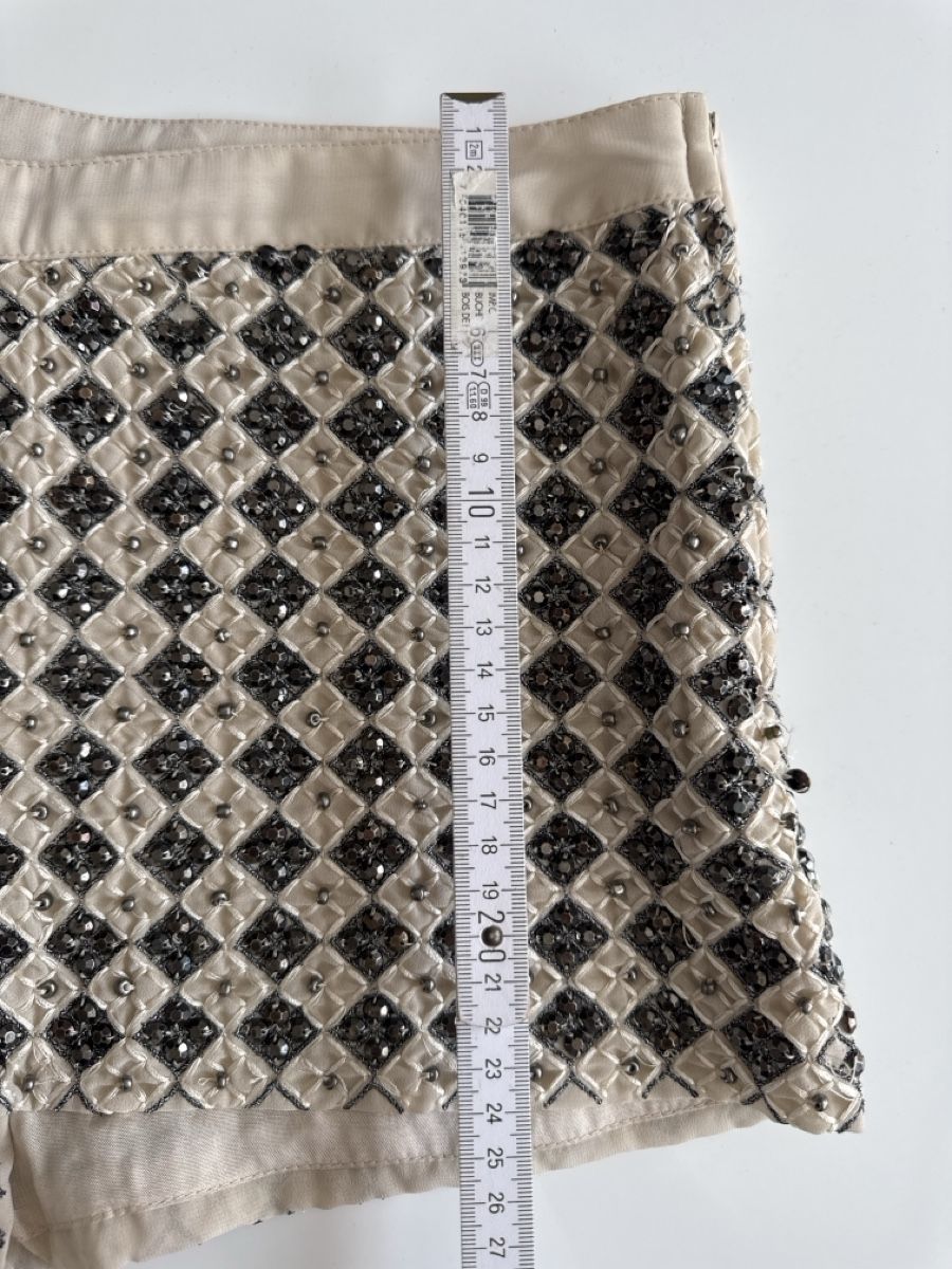 Zara Pantaloni: Shorts mit Pailetten – Usato da Rotkreuz venduto da Mini_mela33 3