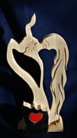 HOLZ-HERZ-DESKTOP-SKULPTUR