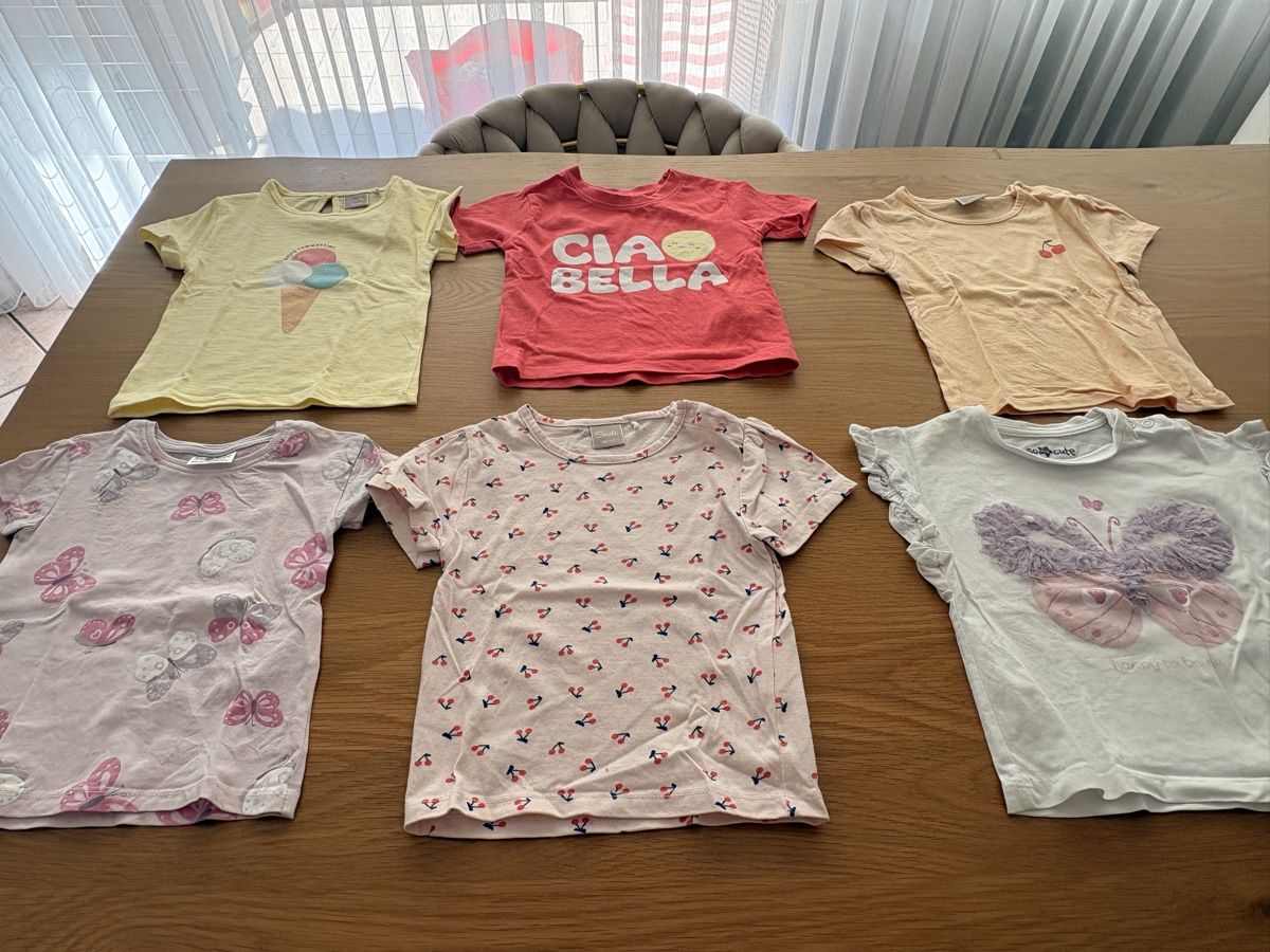 Lotti & Set di vestiti: Lotto t-shirt bambina  – Usato da S. Antonino venduto da FedeKikka88