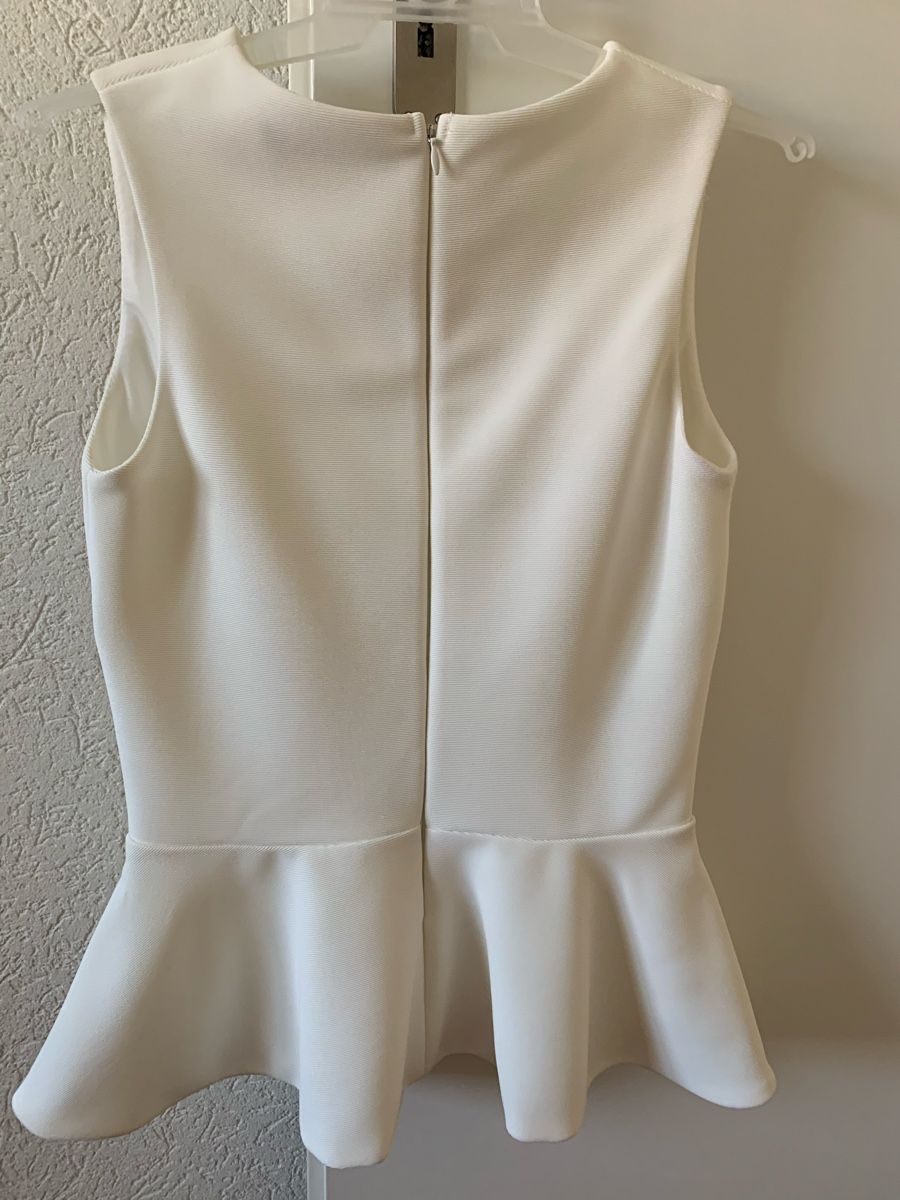 Tops: Chic White Top – Neu (gemäss Beschreibung) aus Lausanne von milasha 1