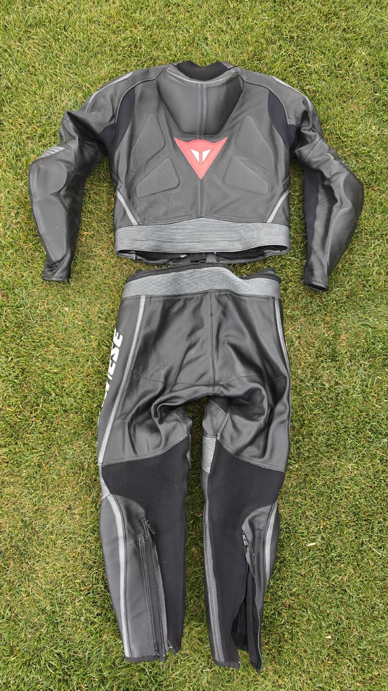 Dainese Completi: Dainese Laguna Seca Lederkombi Gr. 54 – Usato da Lostorf venduto da tob_cv9f 1