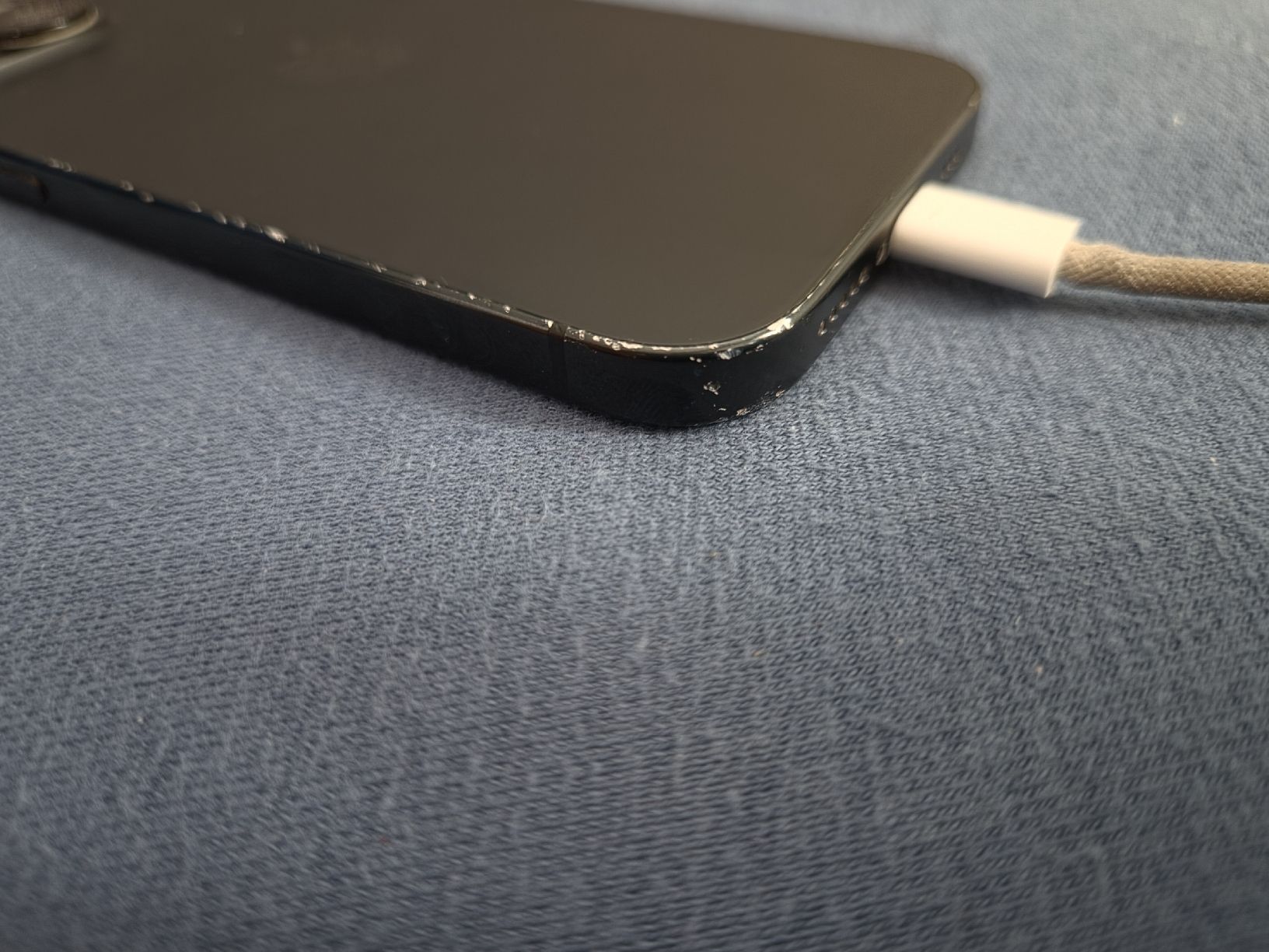 Apple Portables: Iphone 15 (256gb) – D'occasion à Otelfingen par Wxaber 3