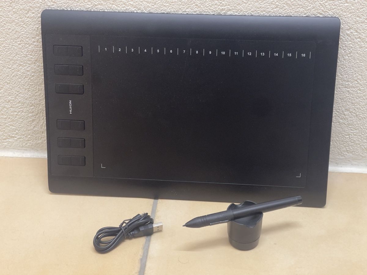 Huion Tablet PC: Tablette Graphique Huion 1060 Pro + - Comme Neuve! – Gebraucht aus Corminboeuf von jcarita