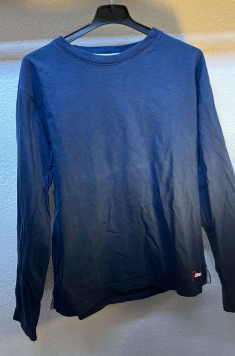Maglioni & Felpe: Langarmshirt – Usato da Lalden venduto da wal_k7qx