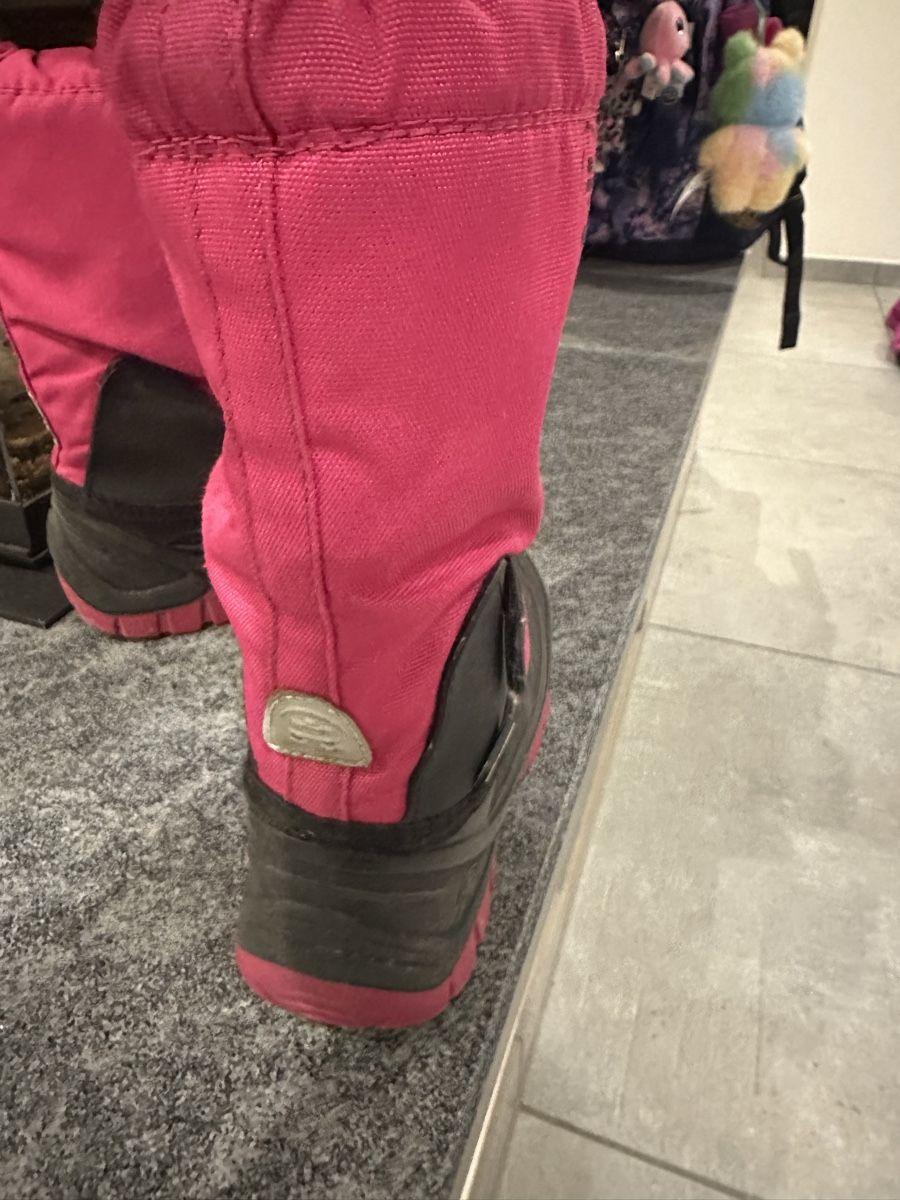 Kamik Scarpe per ragazzi: Kamik 32/33 – Usato da Broglio venduto da kira76 1