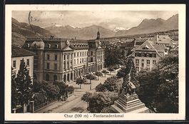 Chur, Teilansicht mit Fontanadenkmal aus
