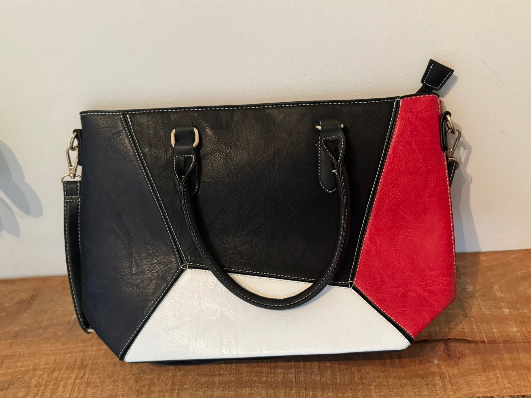 Borse da donna: Schicke echte Leder Handtasche in Blockfarben - NEU! – Nuovo (secondo la descrizione) da Uhwiesen venduto da mic_kd6g 2