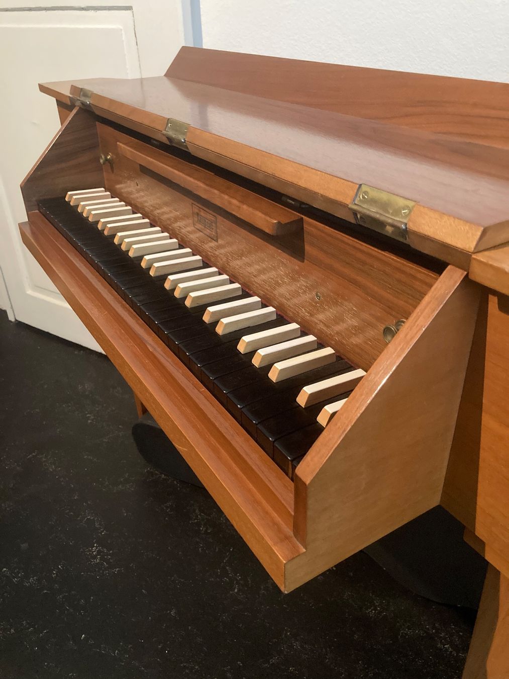 Strumenti musicali: Spinett Neupert – Usato da Basel venduto da magot58 1