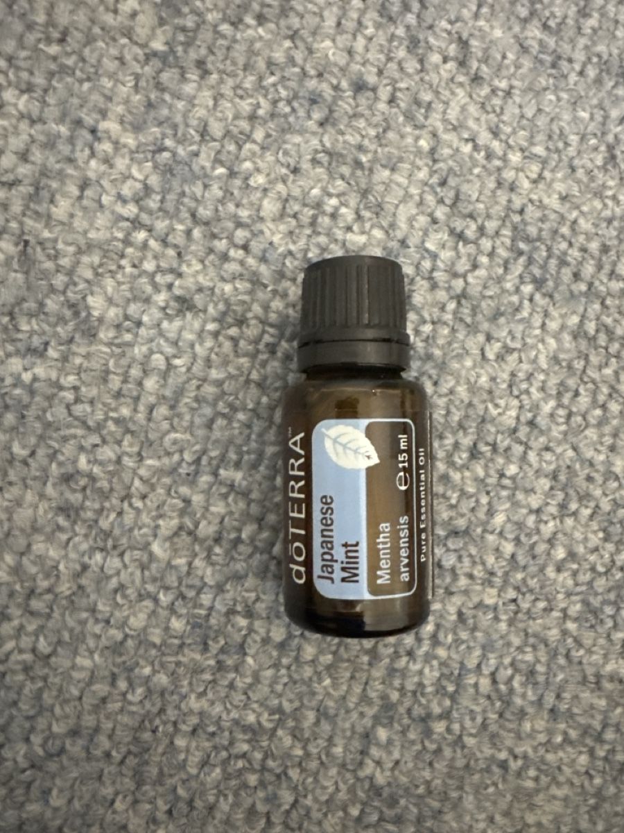 Doterra Oli essenziali: DoTerra Japanese Mint, 15 ml, Neu – Nuovo e nell'imballaggio originale da Muttenz venduto da Elif8